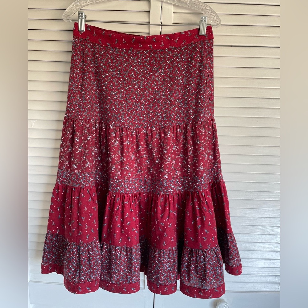 Jessica’s Gunnies San Francisco Tiered Skirt - Red/Blue Flowered